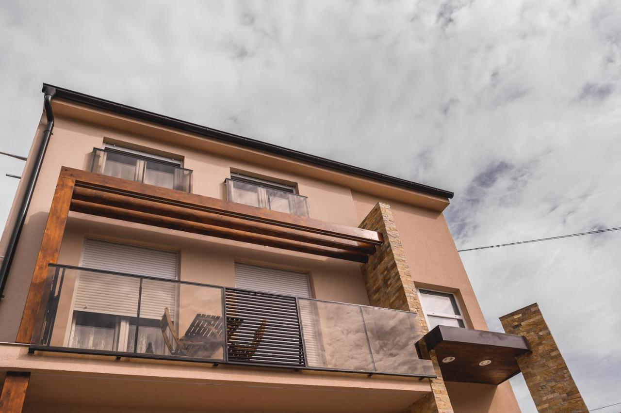 Apartmani Mis Sabac Ngoại thất bức ảnh