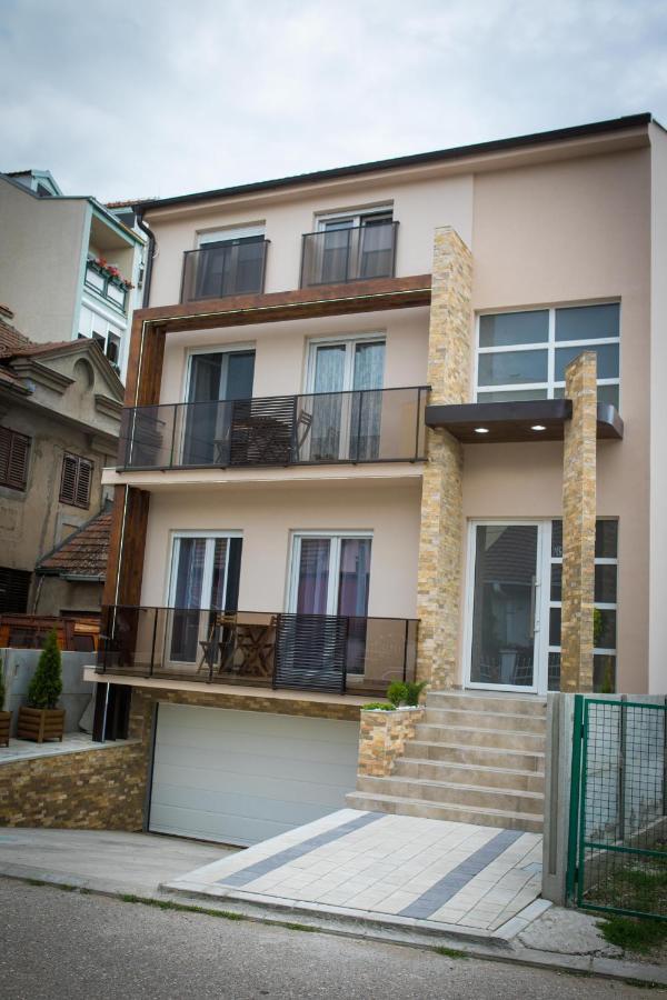 Apartmani Mis Sabac Ngoại thất bức ảnh