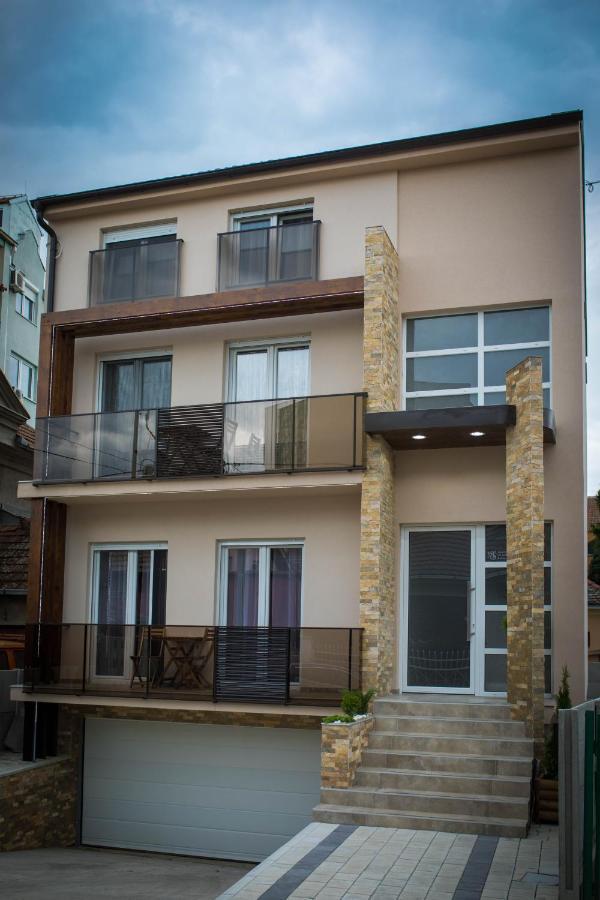Apartmani Mis Sabac Ngoại thất bức ảnh